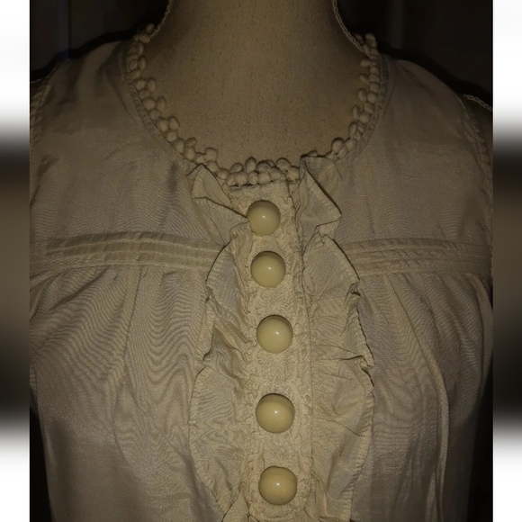 Cream Sleeveless Coquette Blouse NEXT UK 10 Broderie Anglaise Trim Ball Buttons. - Picture 7 of 11